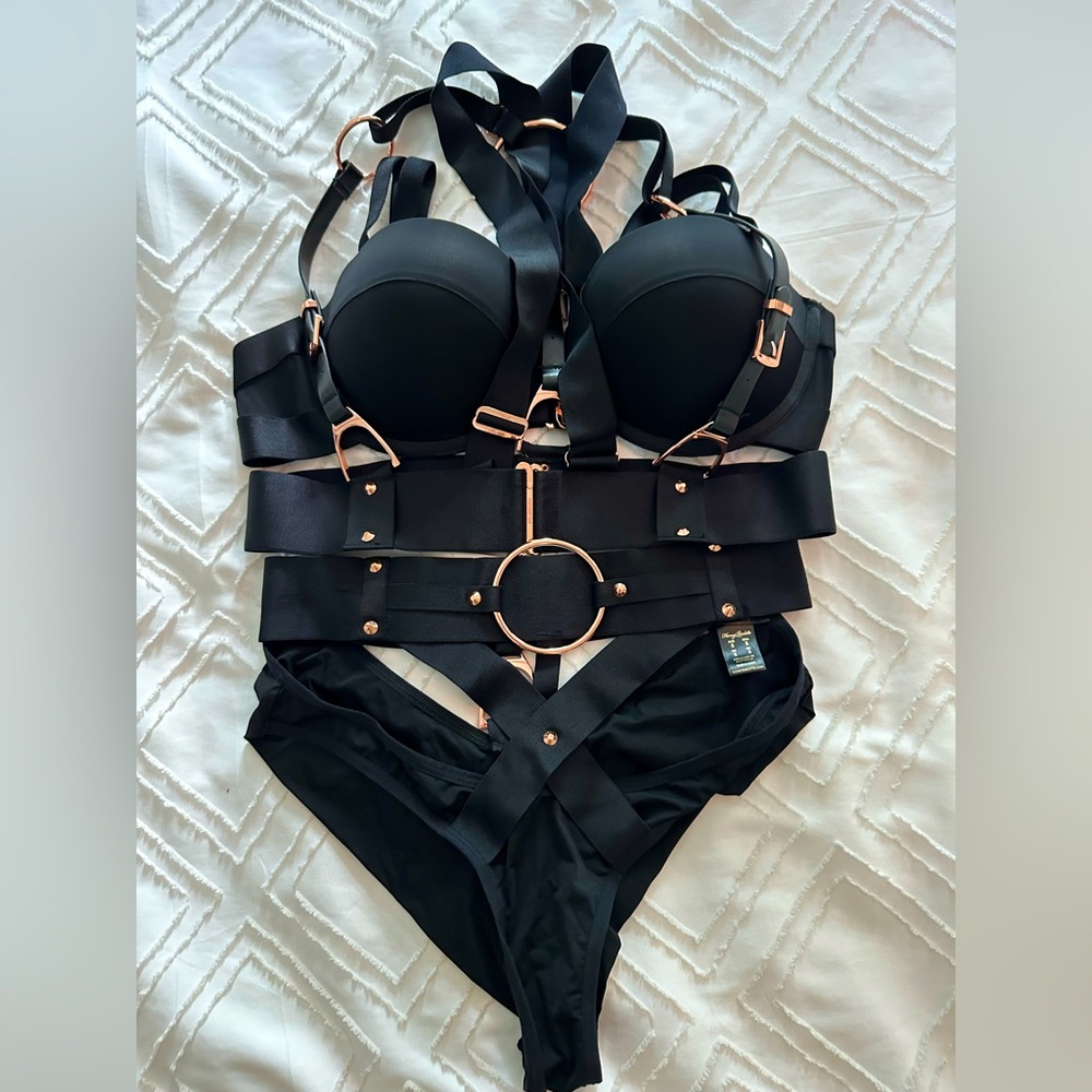 Honey Birdette Carter Rose Gold Version Bra And Botto… Gem